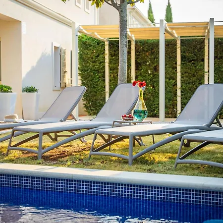 Villa Petra In Vabriga - Haus Fuer 6 Personen