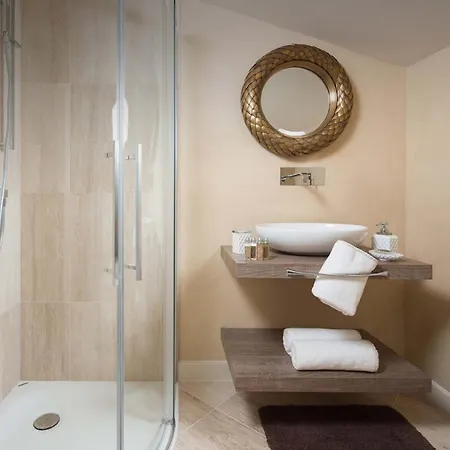 Petra In Vabriga - Haus Fuer 6 Personen * Tar-Vabriga